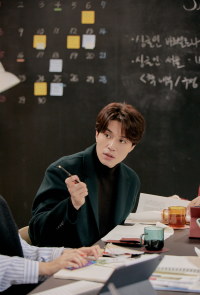 Кадр из фильма Неспящие в Сеуле